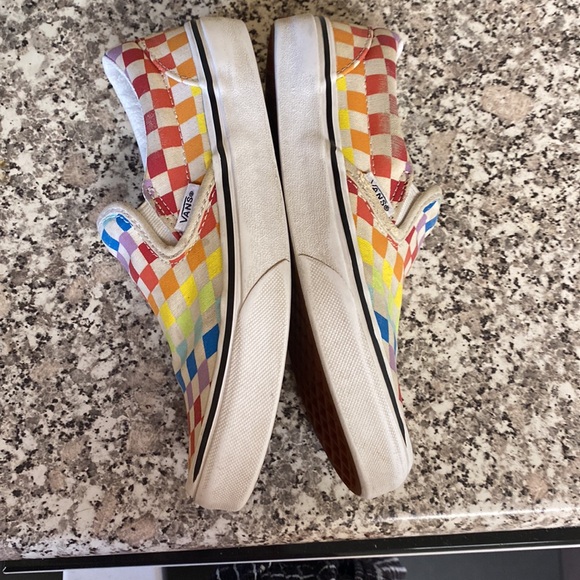 Vans Low Top “Rainbow Checkered” / Size 3 Kids / 500714 - Picture 10 of 11